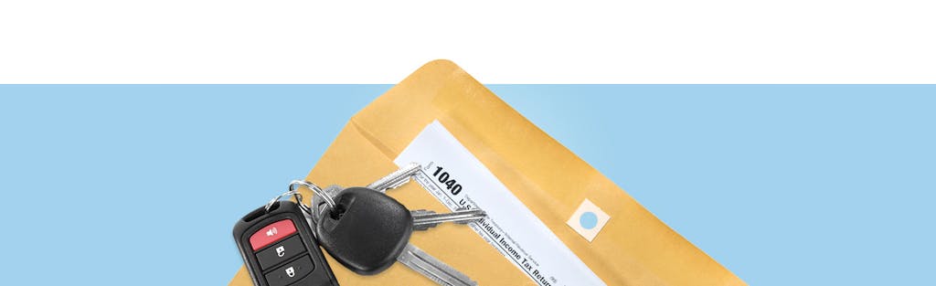 Car keys sit on top of 1040 tax form, representing common side hustles and how to file taxes for them.
